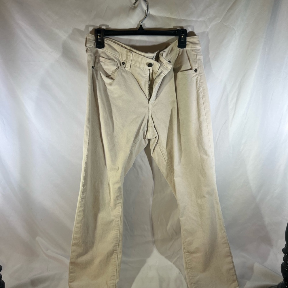 Universal Women's Cream Chinos